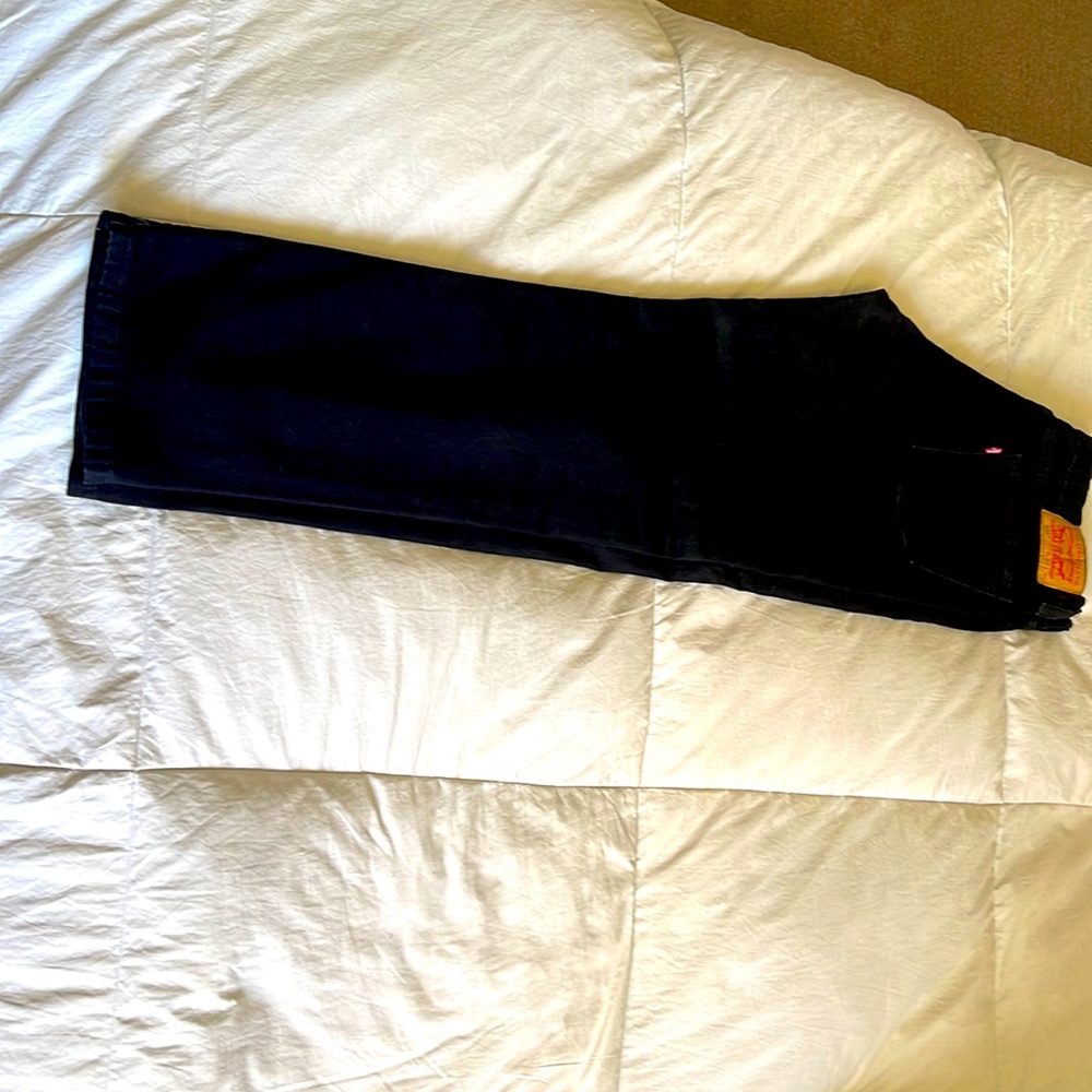 Black Levi’s jeans 514 new (no tag)